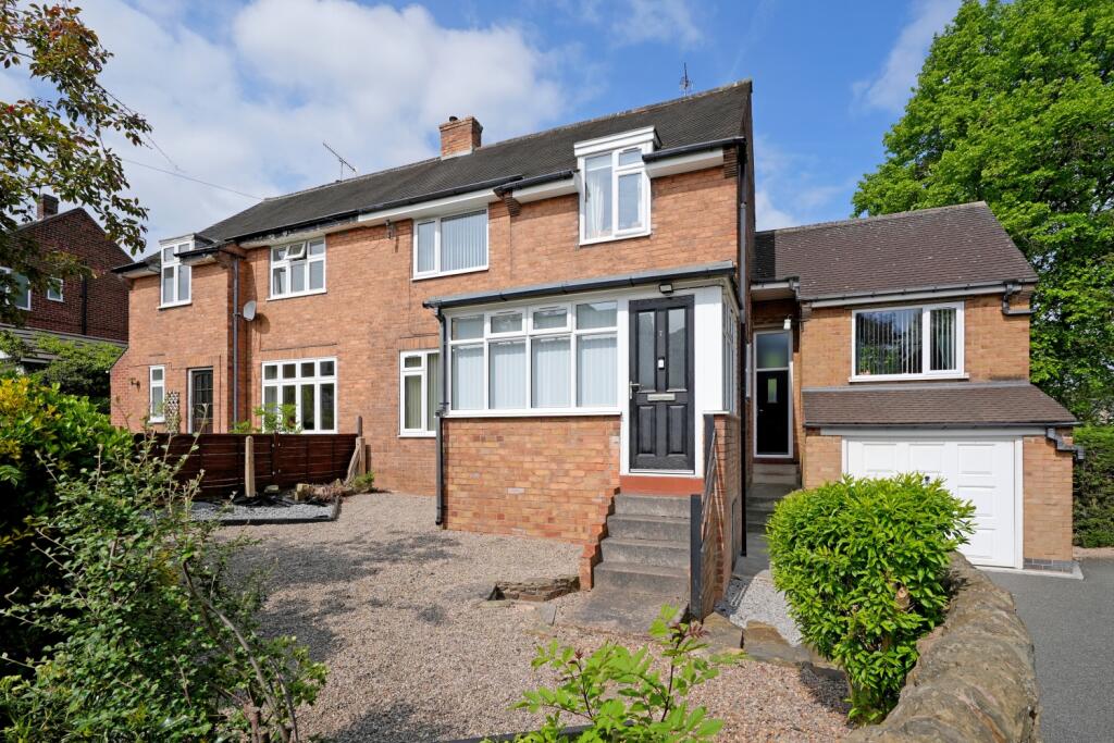 Main image of property: Vale Close, Dronfield, Derbyshire, S18
