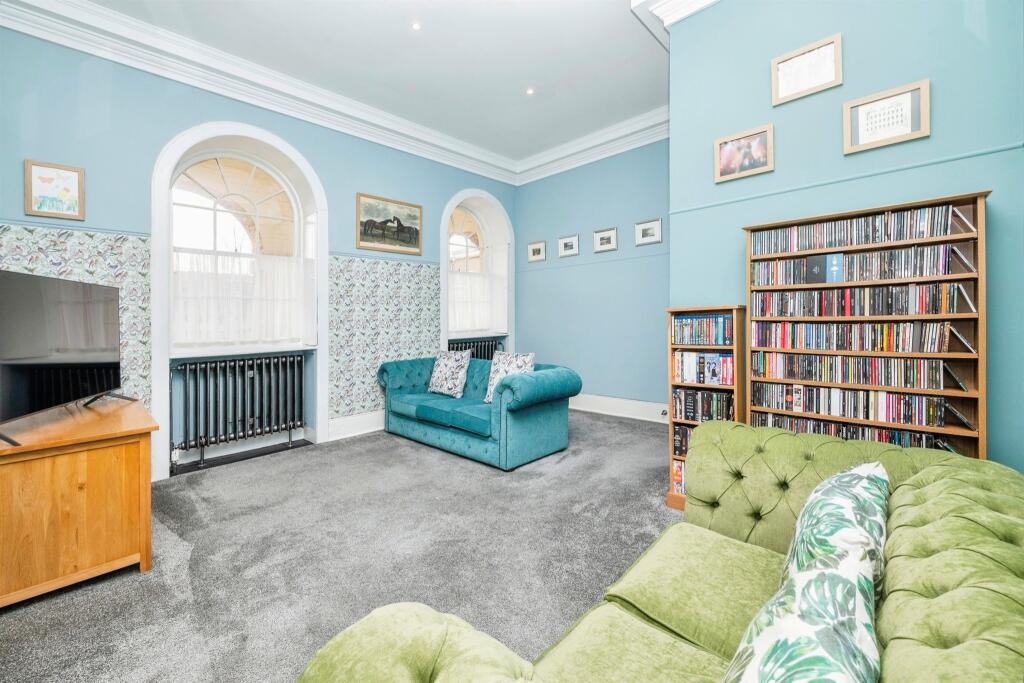 2 bedroom apartment for sale in Royal Naval Hospital, Great Yarmouth, NR30