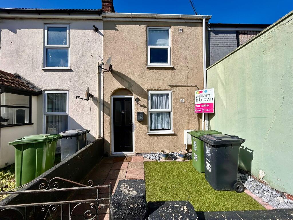 Main image of property: Camden Road, Great Yarmouth