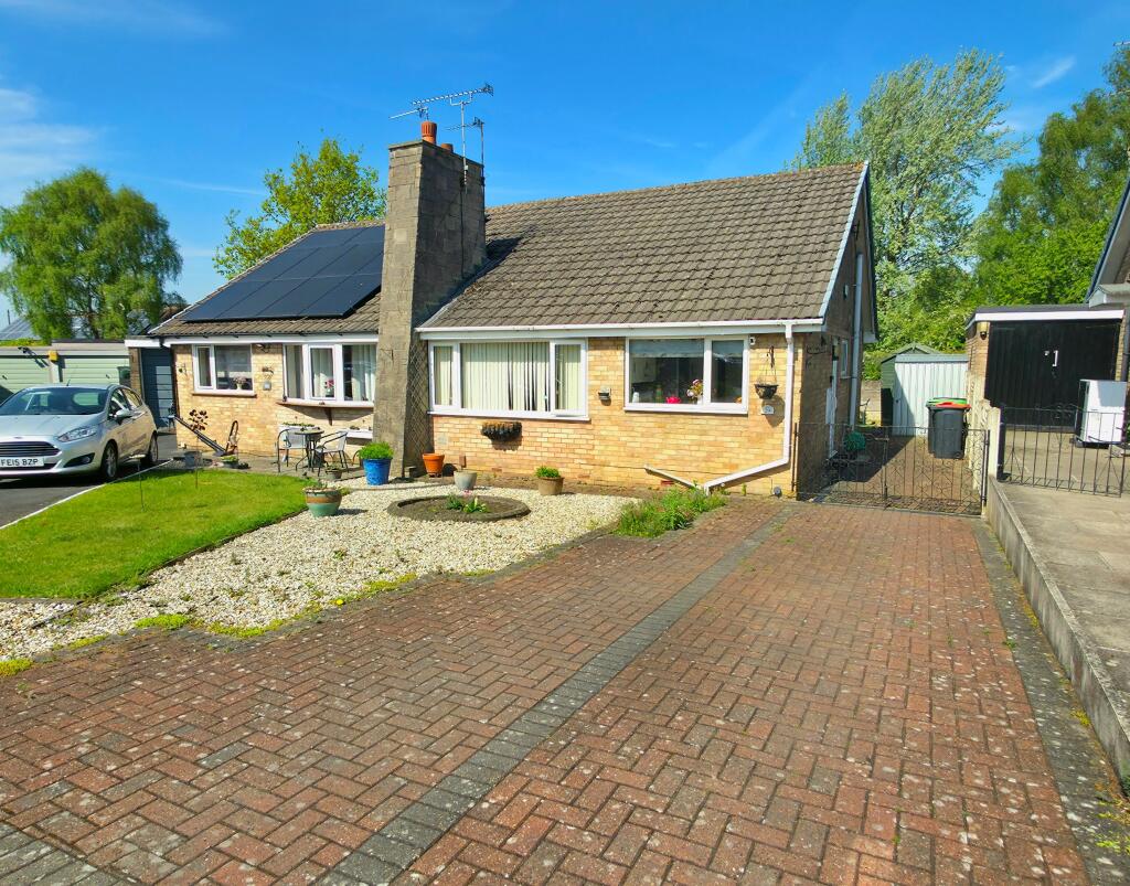 Main image of property: Bridge End Avenue, Selston, NG16