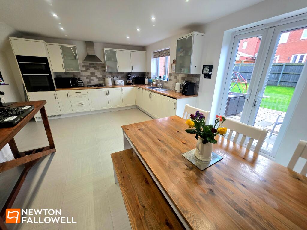 Main image of property: Debdale Way, Mansfield Woodhouse, NG19