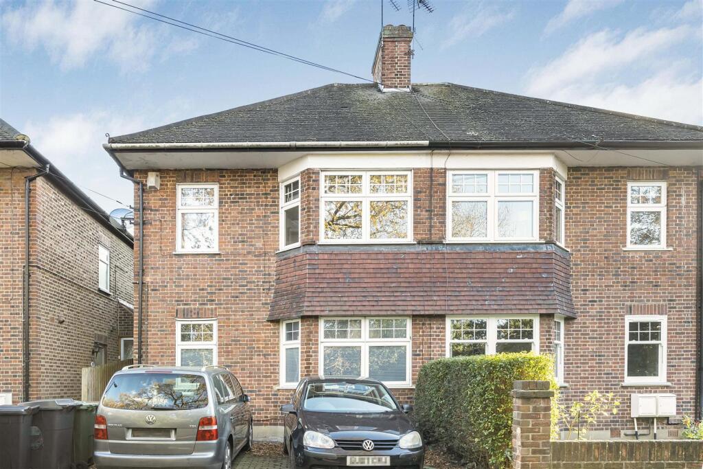 Main image of property: Morgan Avenue, Walthamstow, London, E17