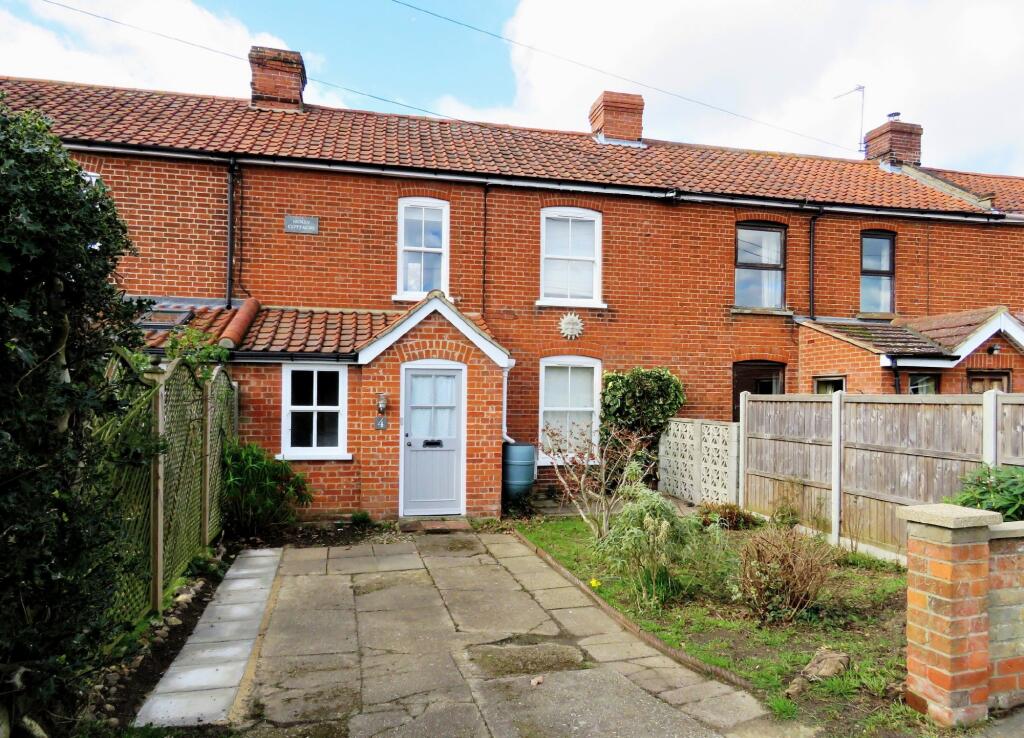 Main image of property: East End, East Bergholt, Colchester, Suffolk, CO7