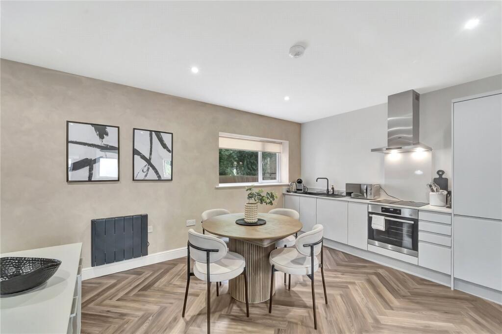 Main image of property: Billing Road, Northampton, Northamptonshire, NN1