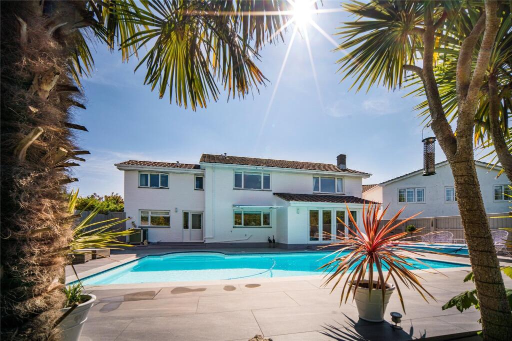 Main image of property: Baring Road, Cowes, Isle of Wight
