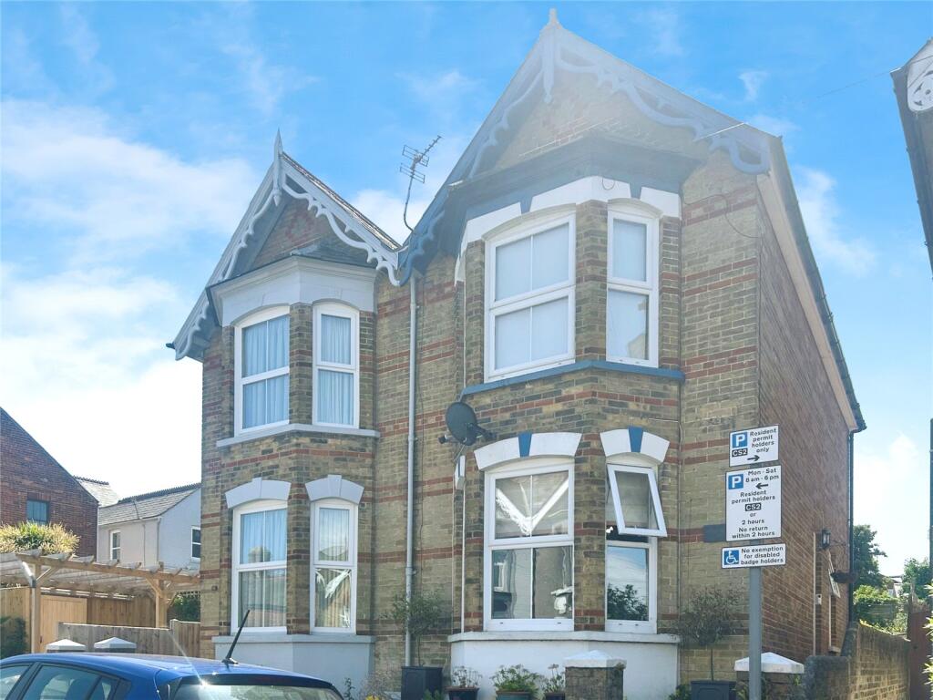 Main image of property: Gordon Road, Cowes, Isle of Wight