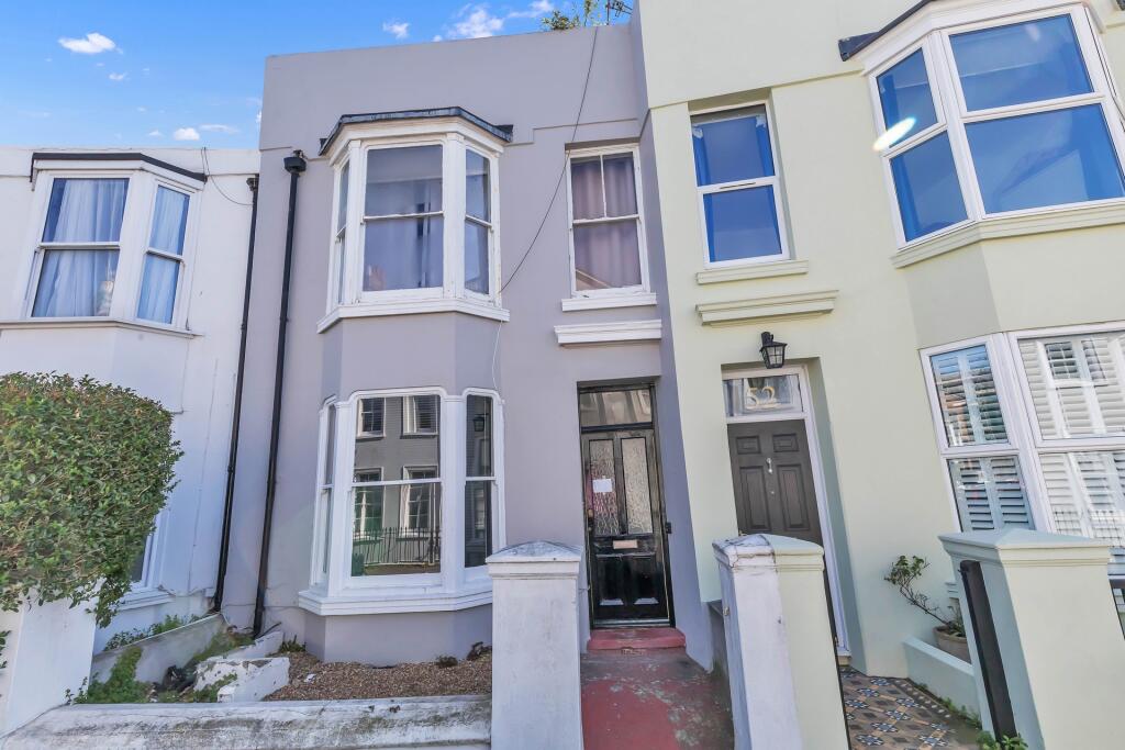 Main image of property: Park Crescent Terrace, Brighton, BN2
