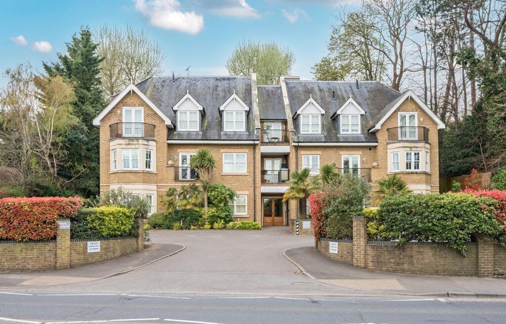 Main image of property: South Street, Epsom, KT18