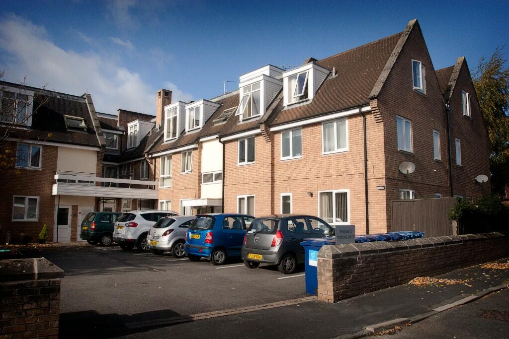 Main image of property: Cannell Court The Green Willaston  CH64 1UH South Wirrall