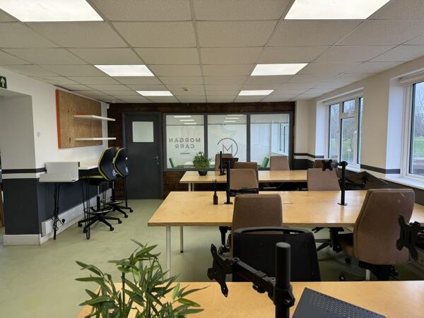 Main image of property: 9B Triangle Business Centre, 95 Commerce Way, Lancing, BN15