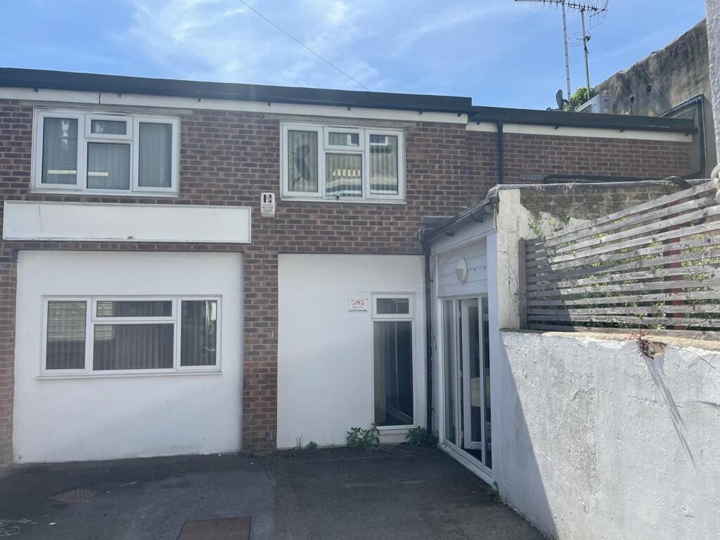 Main image of property: 50A Livingstone Road, Hove BN3 3WL