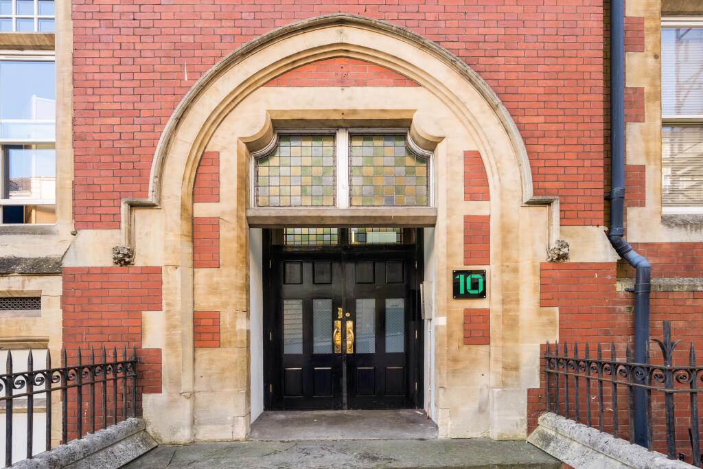 Additional property image - Unity Street, Bristol, BS1