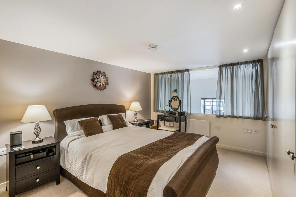 Additional property image - Unity Street, Bristol, BS1