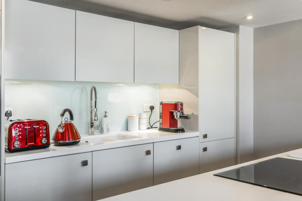 Additional property image - Unity Street, Bristol, BS1