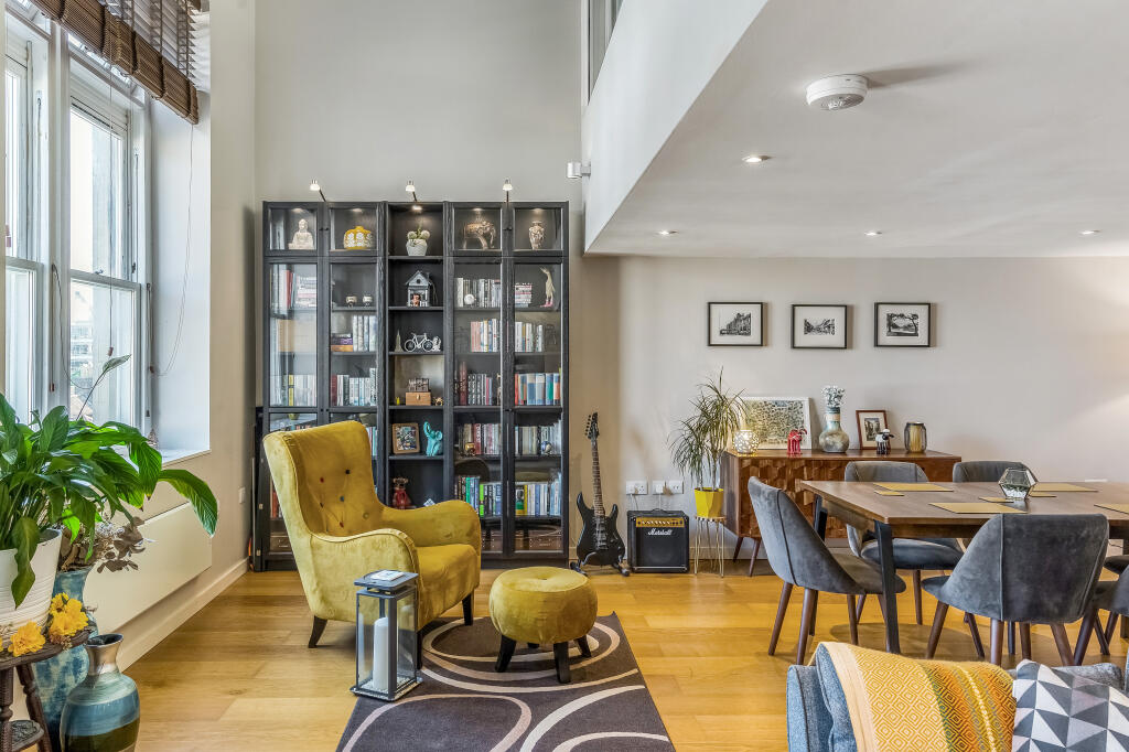 Additional property image - Unity Street, Bristol, BS1