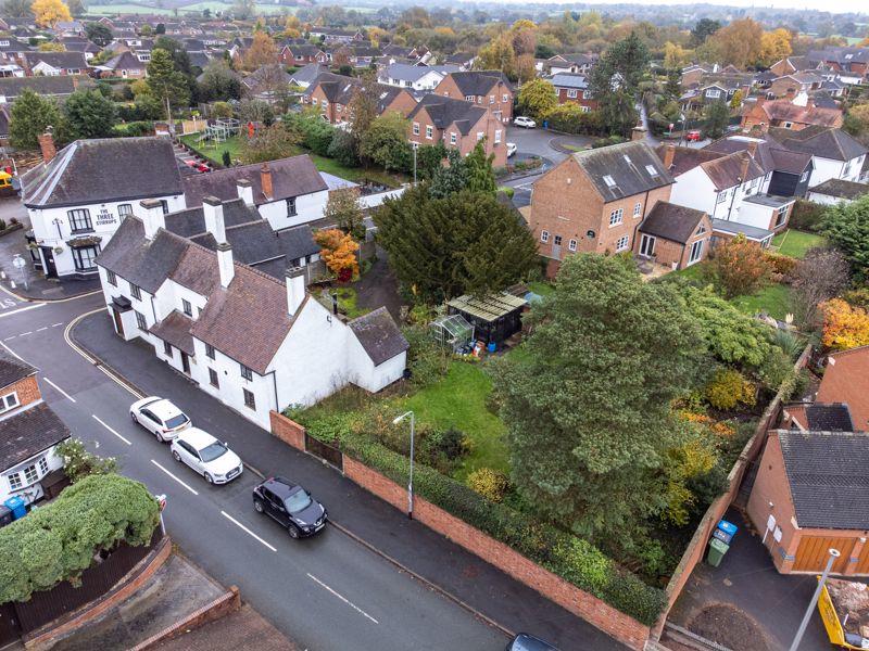 4 bedroom detached house for sale in Engleton Lane, Brewood, Stafford, ST19