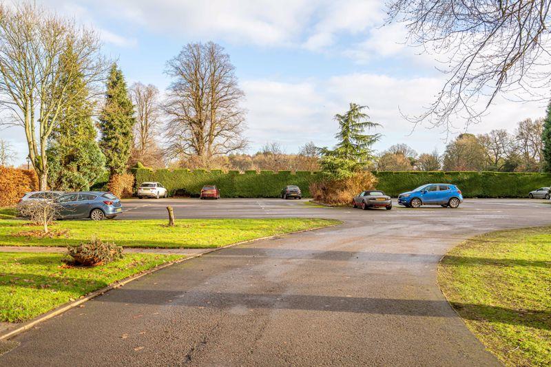 2 bedroom flat for sale in New Wing, Wergs Hall, Wolverhampton, WV8