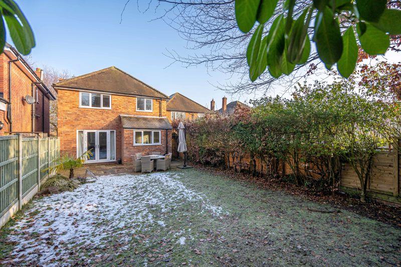 3 bedroom detached house for sale in Heath Farm Road, Codsall