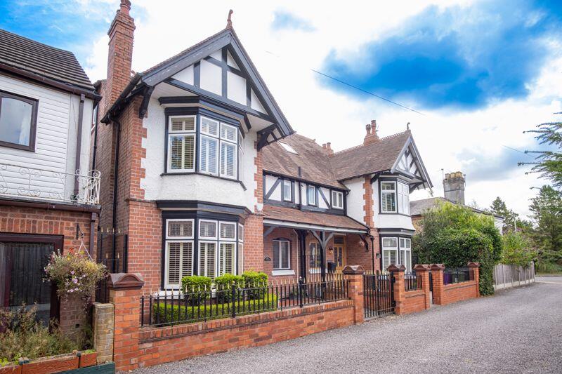 4 bedroom semidetached house for sale in Ainsdale, The Drive