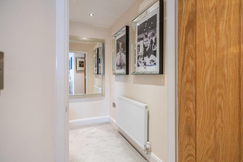 Apartment to rent on Lower Green, Tettenhall, Wolverhampton