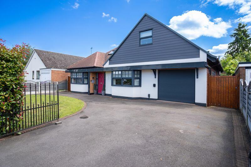 5 bedroom detached house for sale in Windermere Road, Palmers Cross, Wolverhampton, WV6