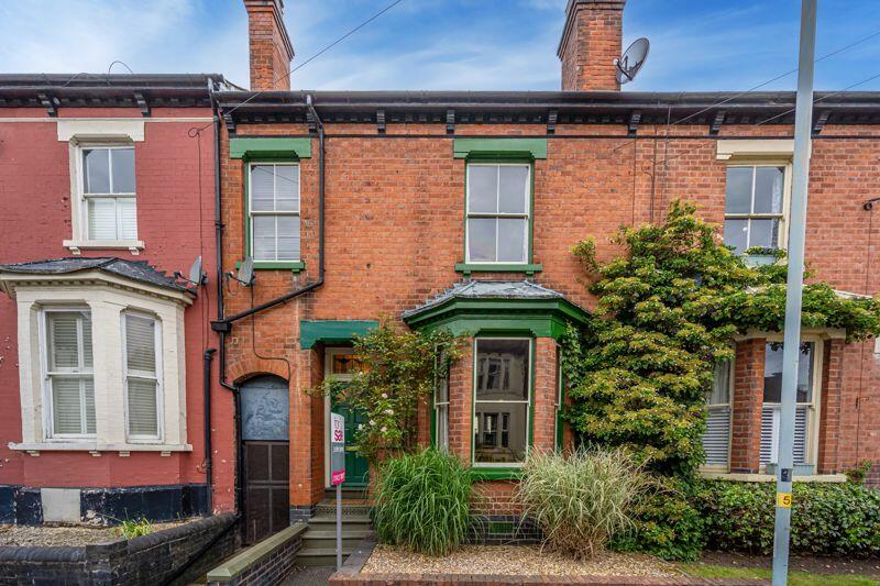 3 bedroom terraced house for sale in Haden Hill, Wolverhampton, WV3