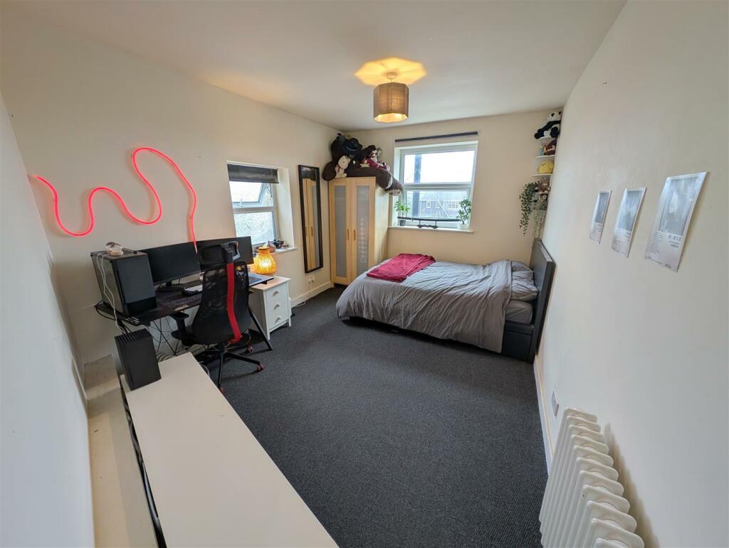 Additional property image - Roslyn Terrace, Hamsterley