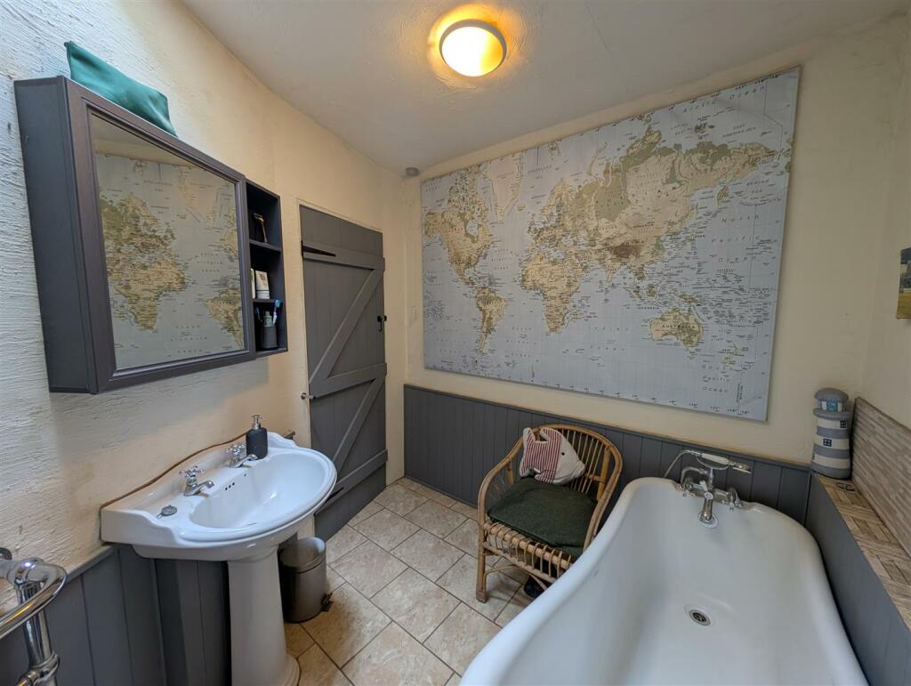 Additional property image - Roslyn Terrace, Hamsterley
