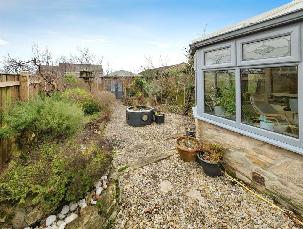 Additional property image - Roslyn Terrace, Hamsterley
