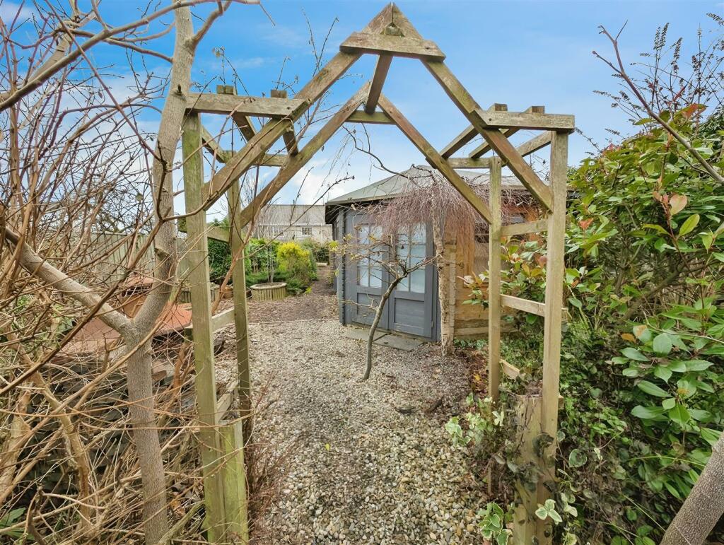 Additional property image - Roslyn Terrace, Hamsterley