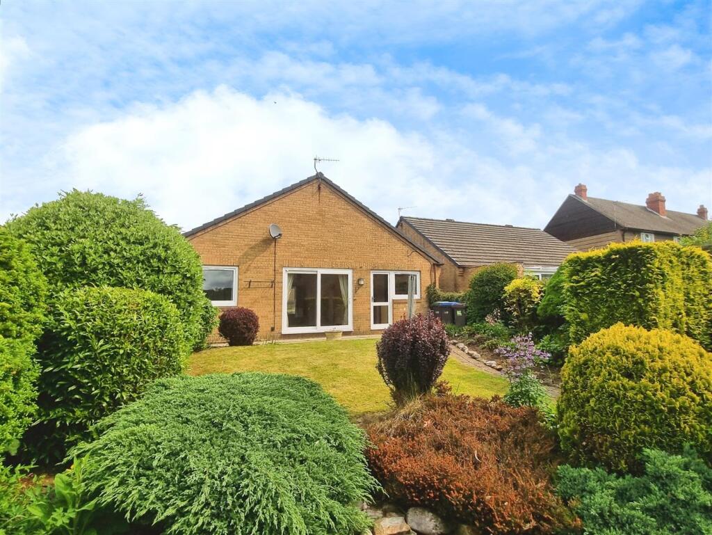 3 bedroom detached bungalow