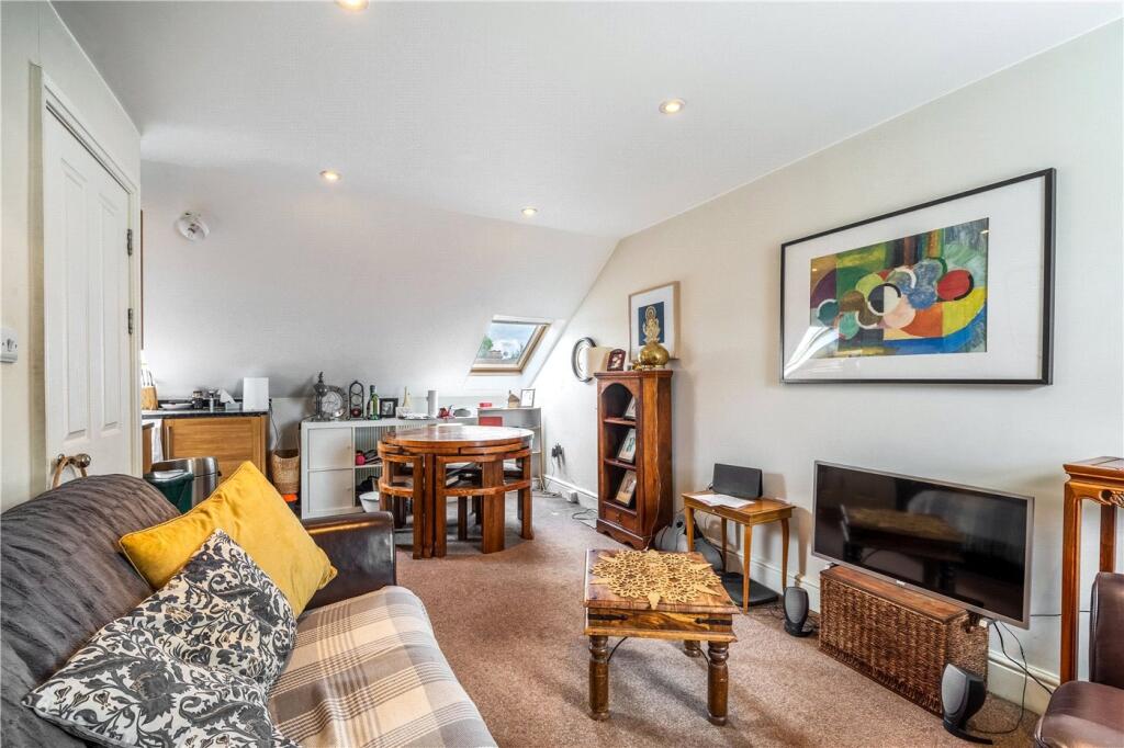 Main image of property: Maldon Road, London, W3