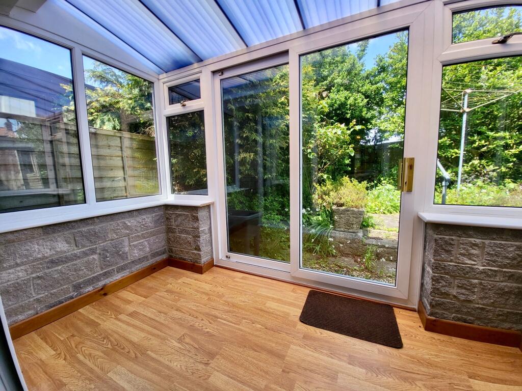 2 bedroom bungalow for sale in Newman Close, Westerleigh, Bristol, BS37