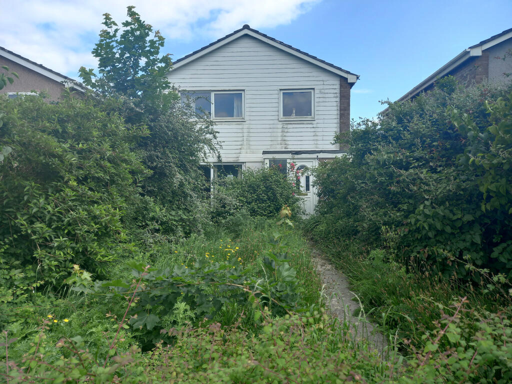 4 bedroom detached house for sale in Longford, Yate, Bristol, BS37