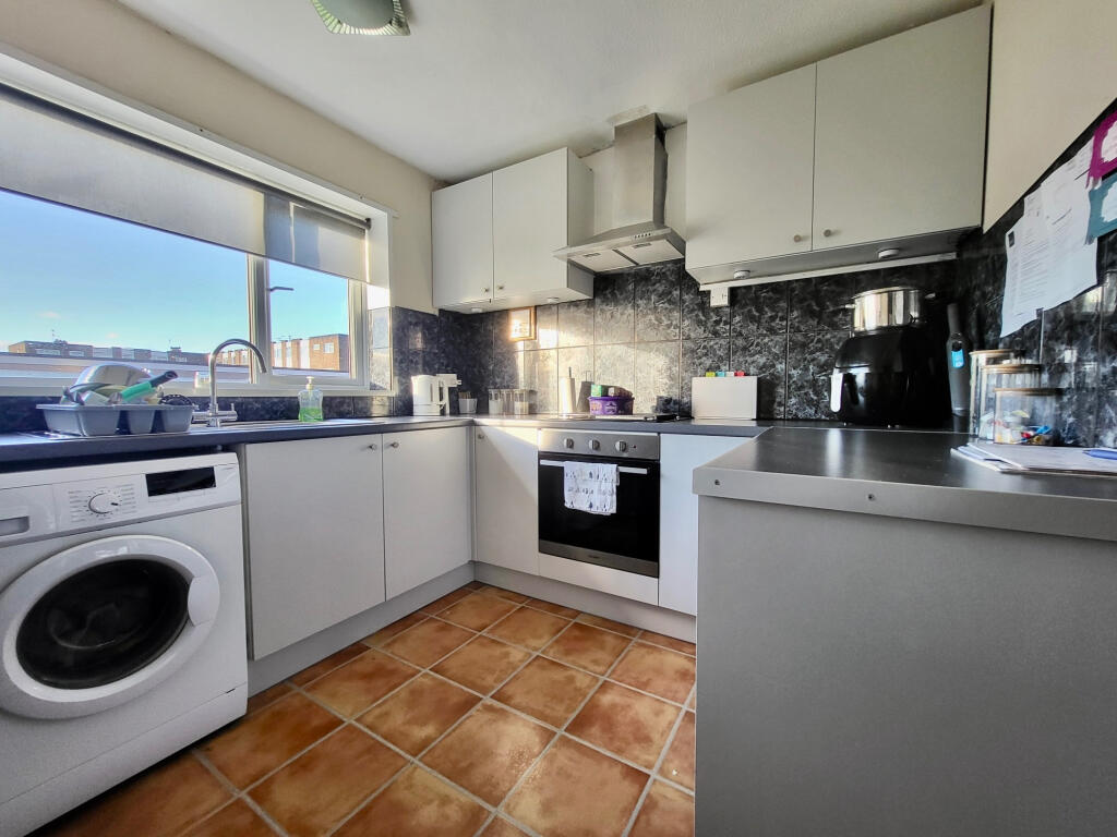 Additional property image - Chargrove, Yate, Bristol