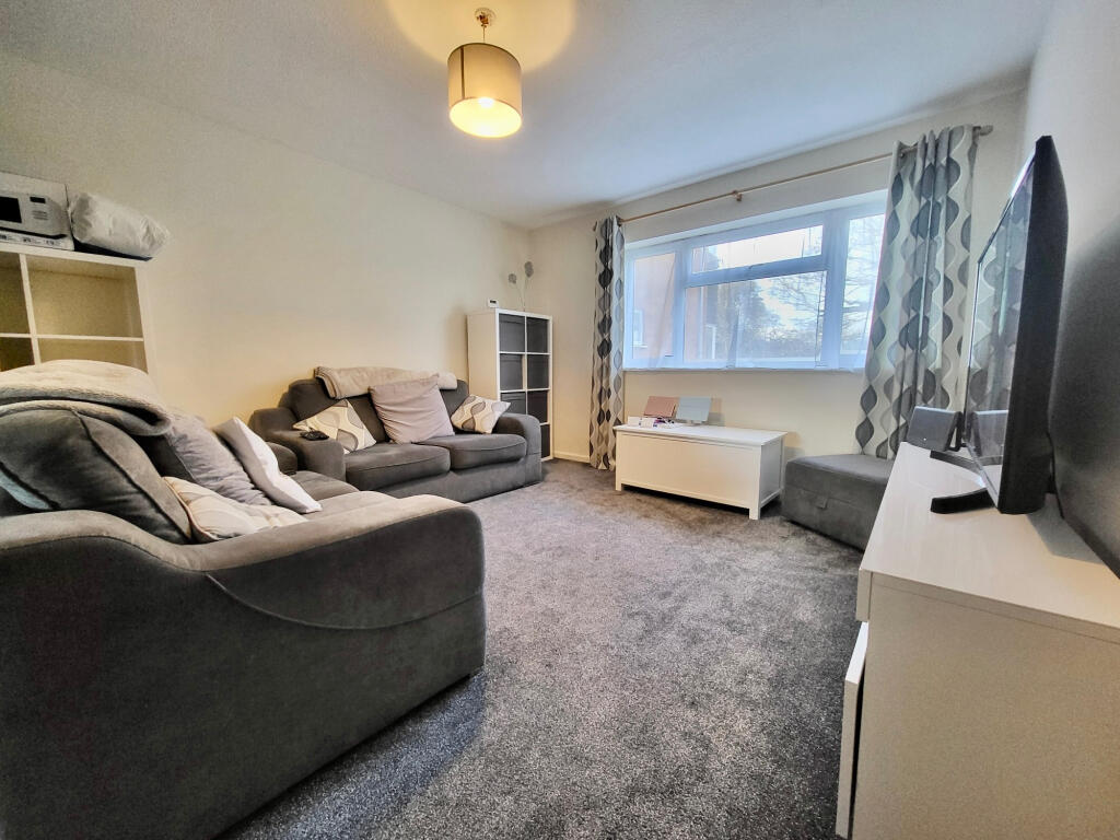 Additional property image - Chargrove, Yate, Bristol