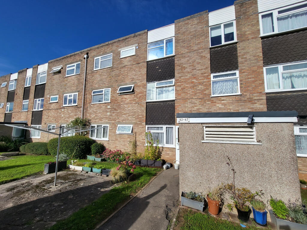Main image of property: Abbotswood, Yate, BS37 4NF