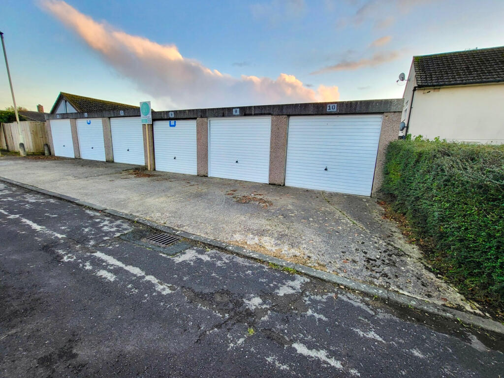 Main image of property: Single Garage, Park Road, Stonehouse