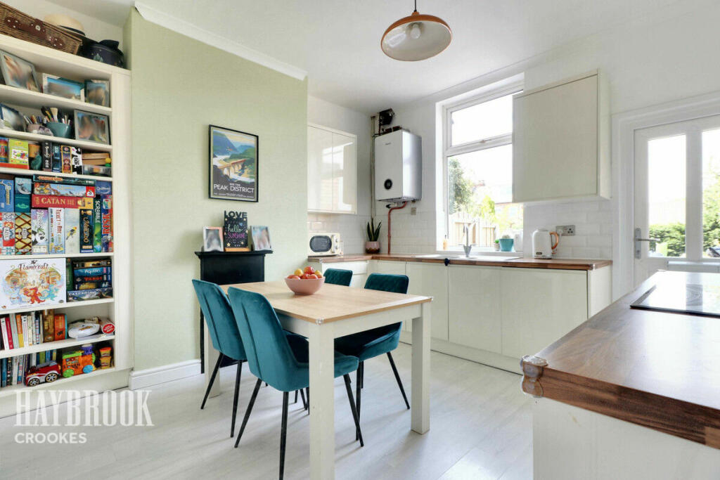 3 bedroom terraced house for sale in Freedom Road, Sheffield, S6