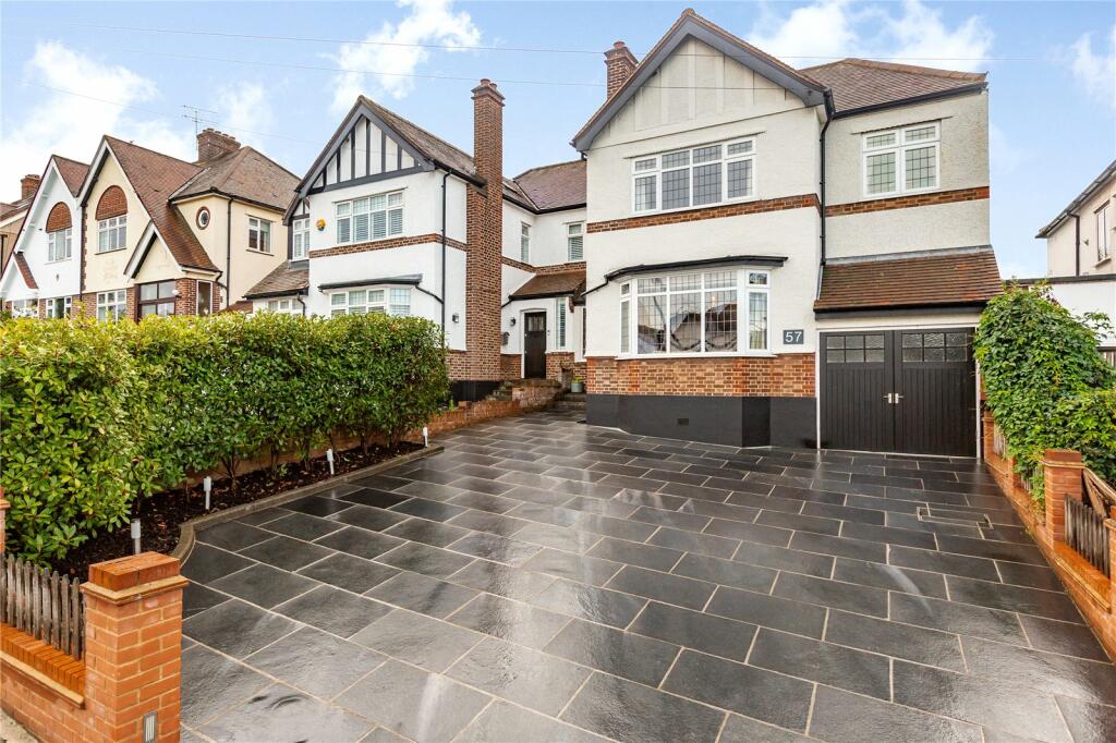 4 bedroom semidetached house for sale in Waldegrave Gardens, Upminster