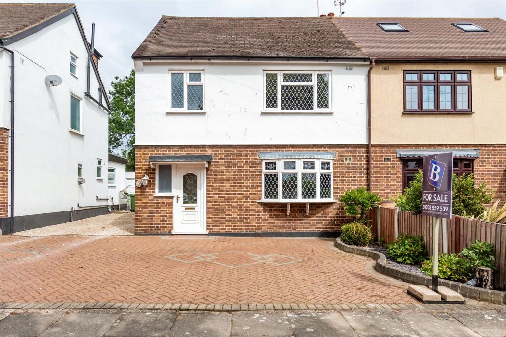 Main image of property: Peterborough Avenue, Upminster, RM14