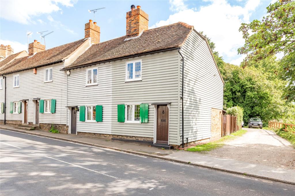 2 bedroom end of terrace house for sale in Bear Block Cottages, Harwood