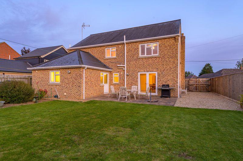 4 bedroom detached house for sale in Smeeth Road, Marshland St James