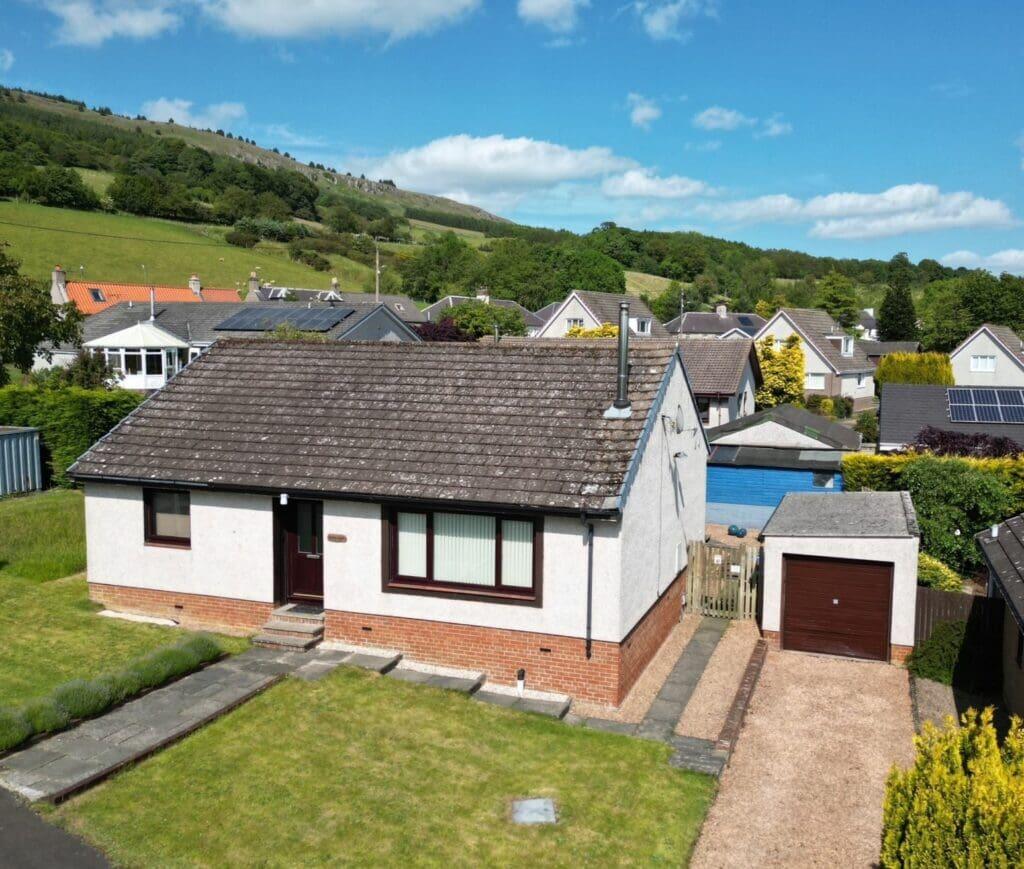 Main image of property: 1 Jamesfield Scotlandwell Kinross KY13 9NA