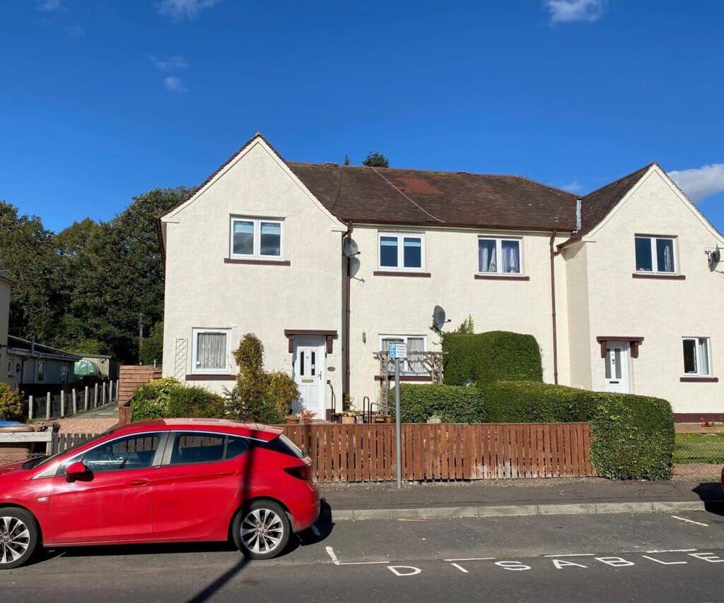 Main image of property: 25 Glebe Park Strathmiglo KY14 7QF