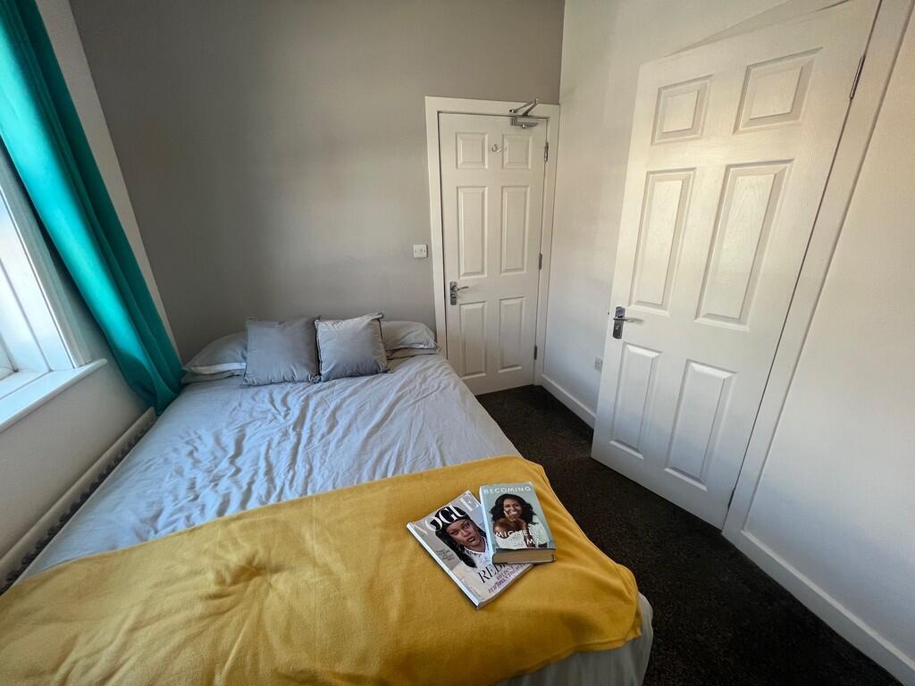 Main image of property: Lodge Road, Southampton