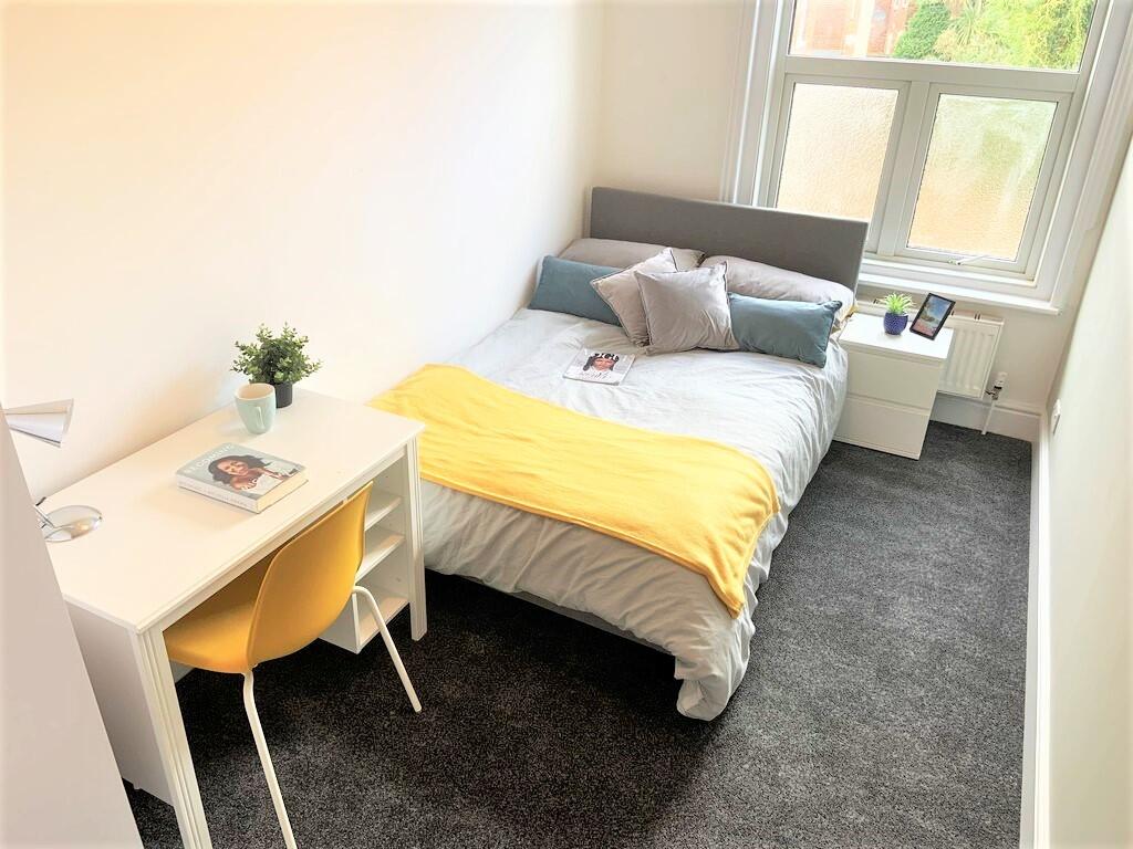 Main image of property: Kenilworth Road, Southampton