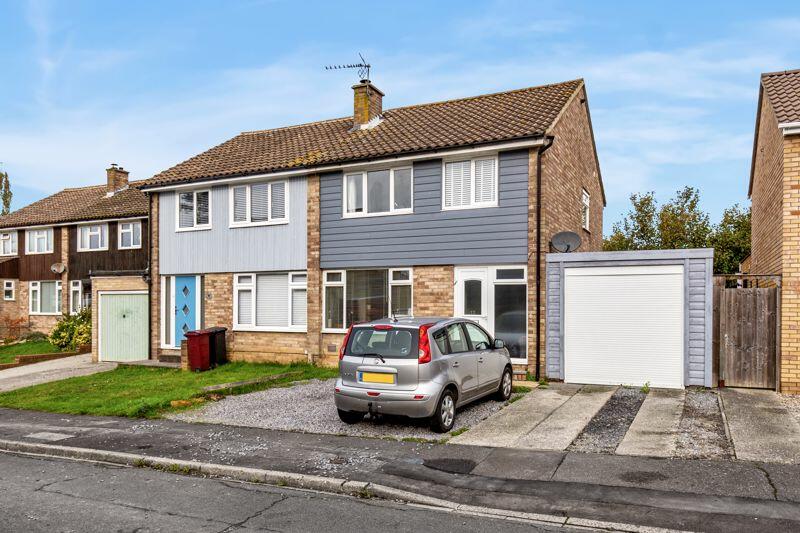 3 bedroom semidetached house for sale in Lauder Close, Southbourne, PO10