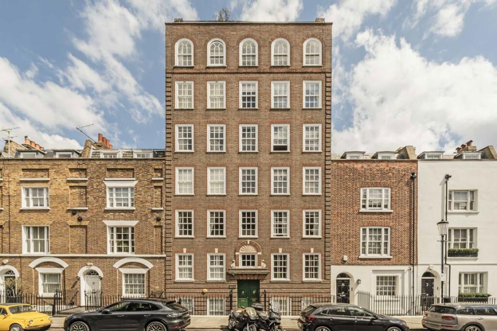Main image of property: Smith Street, Chelsea