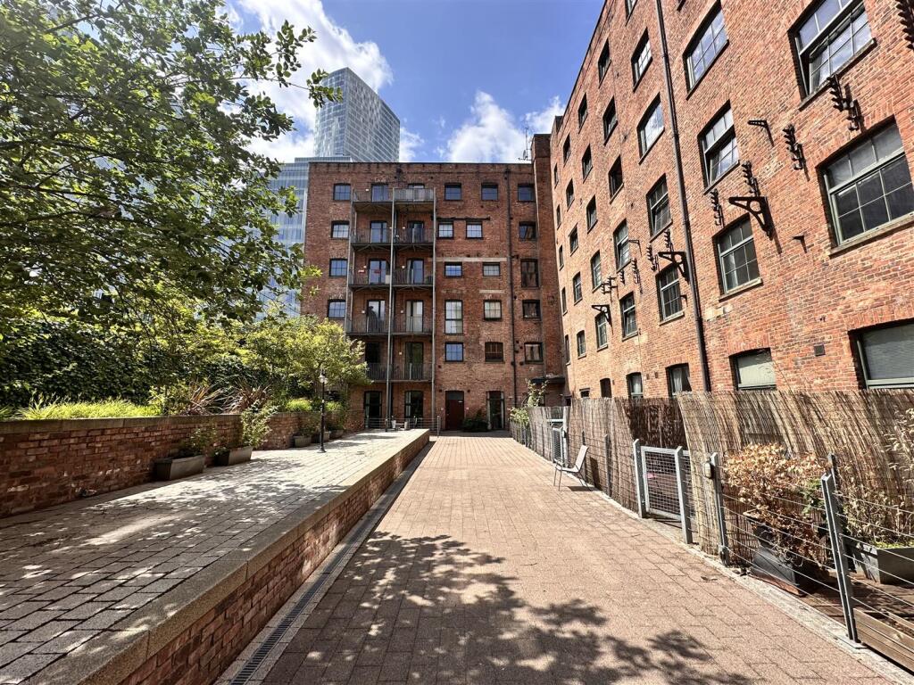 Main image of property: Macintosh Mills, 4 Cambridge Street, Manchester